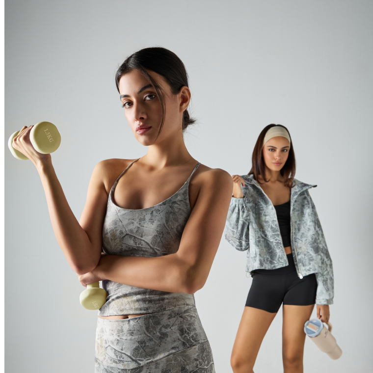 ECRU запускает новую спортивную капсулу. 