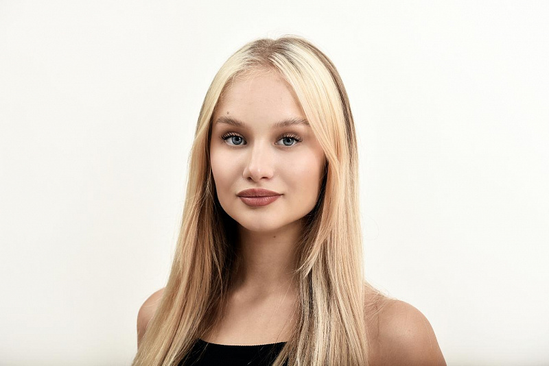 Лошманова Виталина